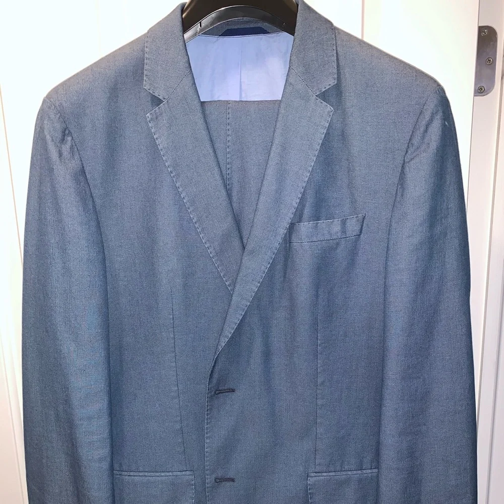 Hugo Boss Light Blue Denim Mens Suit Jacket And Pants 44R - Picture 1 of 3